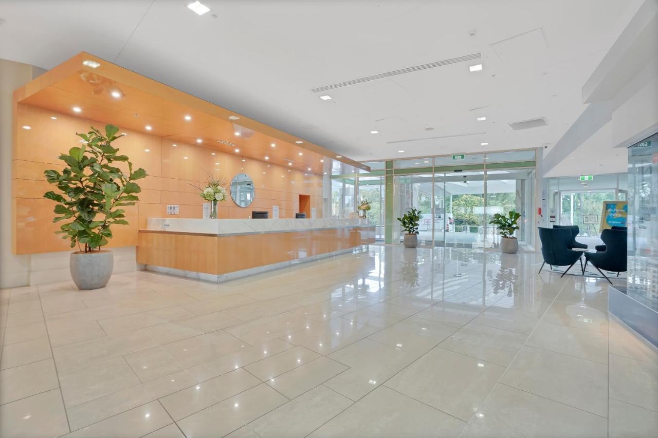 Pelican Waters Golf Resort Sunshine Coast Caloundra Exterior photo