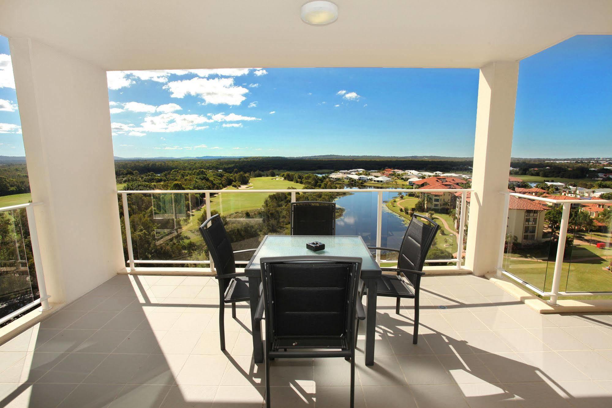 Pelican Waters Golf Resort Caloundra Exterior photo