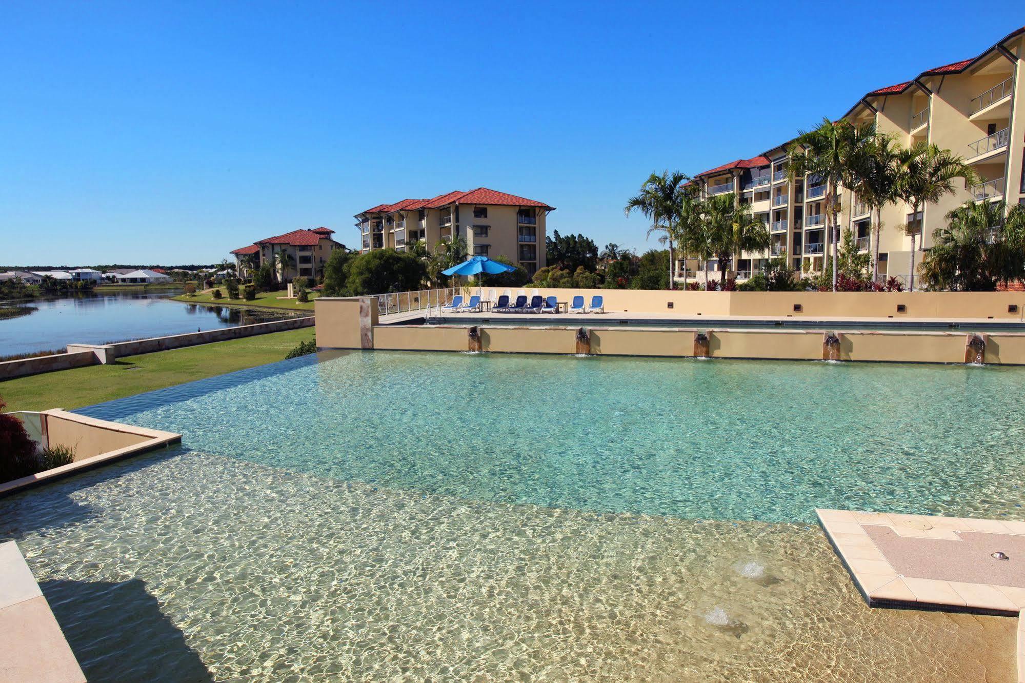 Pelican Waters Golf Resort Sunshine Coast Caloundra Exterior photo