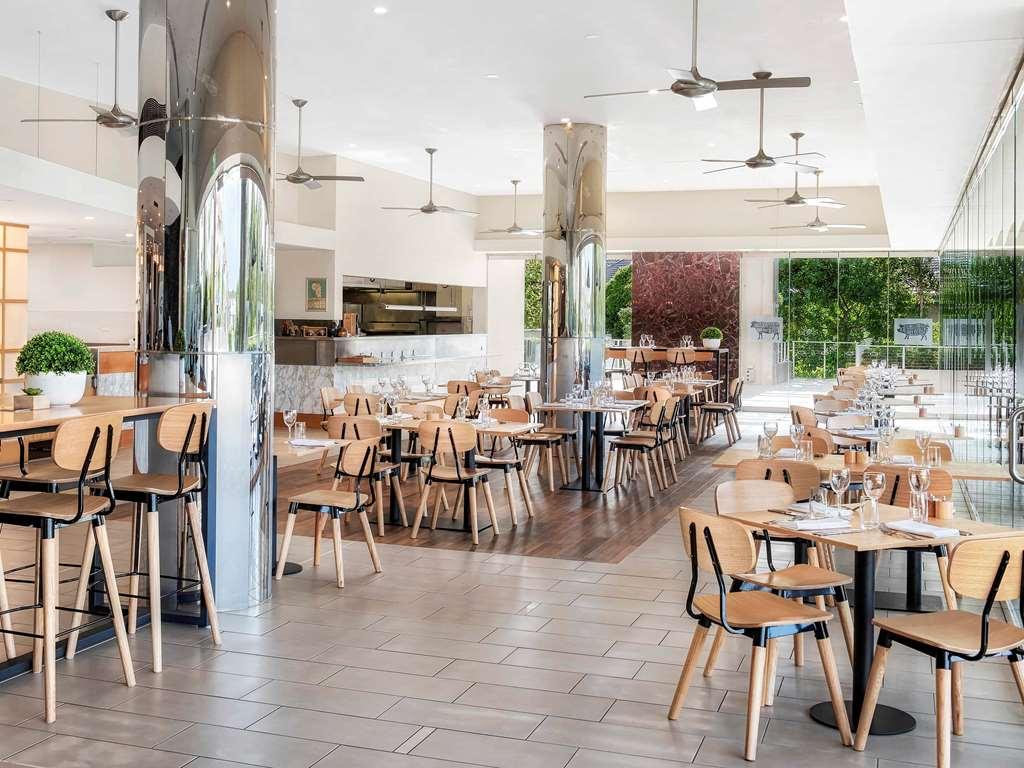 Pelican Waters Golf Resort Caloundra Restaurant photo