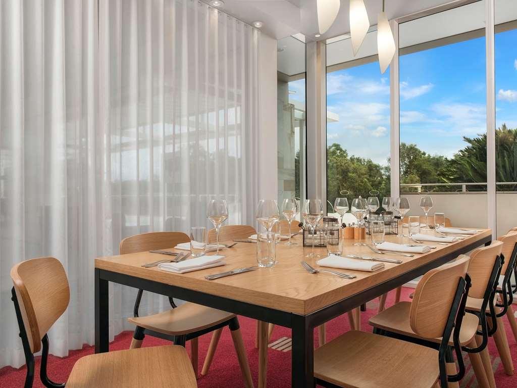 Pelican Waters Golf Resort Sunshine Coast Caloundra Restaurant photo